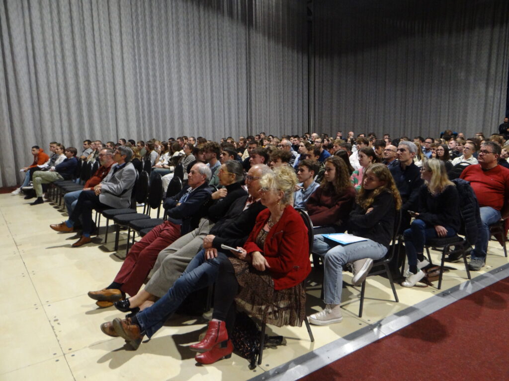 AVENIR DE L’AGRICULTURE : UNE CONFÉRENCE POUR LES MFR 8 Avenir de l’agriculture : une conférence pour les mfr 7