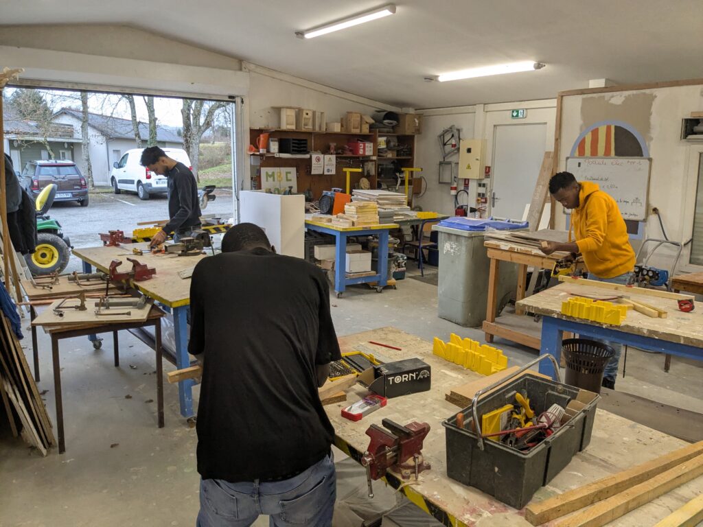 EN IMMERSION POUR RÉUSSIR SON ORIENTATION PROFESSIONNELLE 4 En immersion pour réussir son orientation professionnelle 3